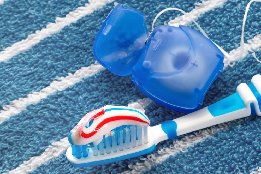Jak uniknąć próchnicy zębów? 5 wskazówek, które pomogą Ci uniknąć choroby zębów